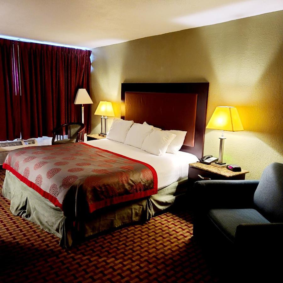 Town Inn Bordentown Bagian luar foto