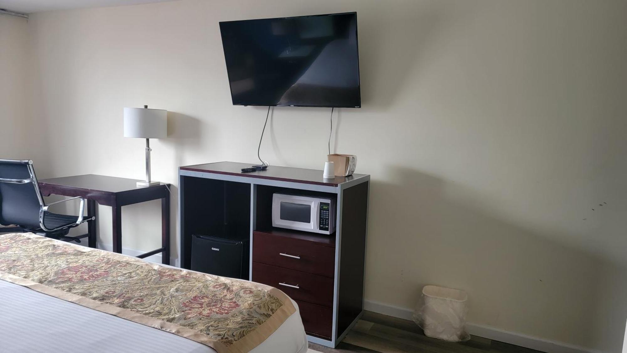 Town Inn Bordentown Bagian luar foto