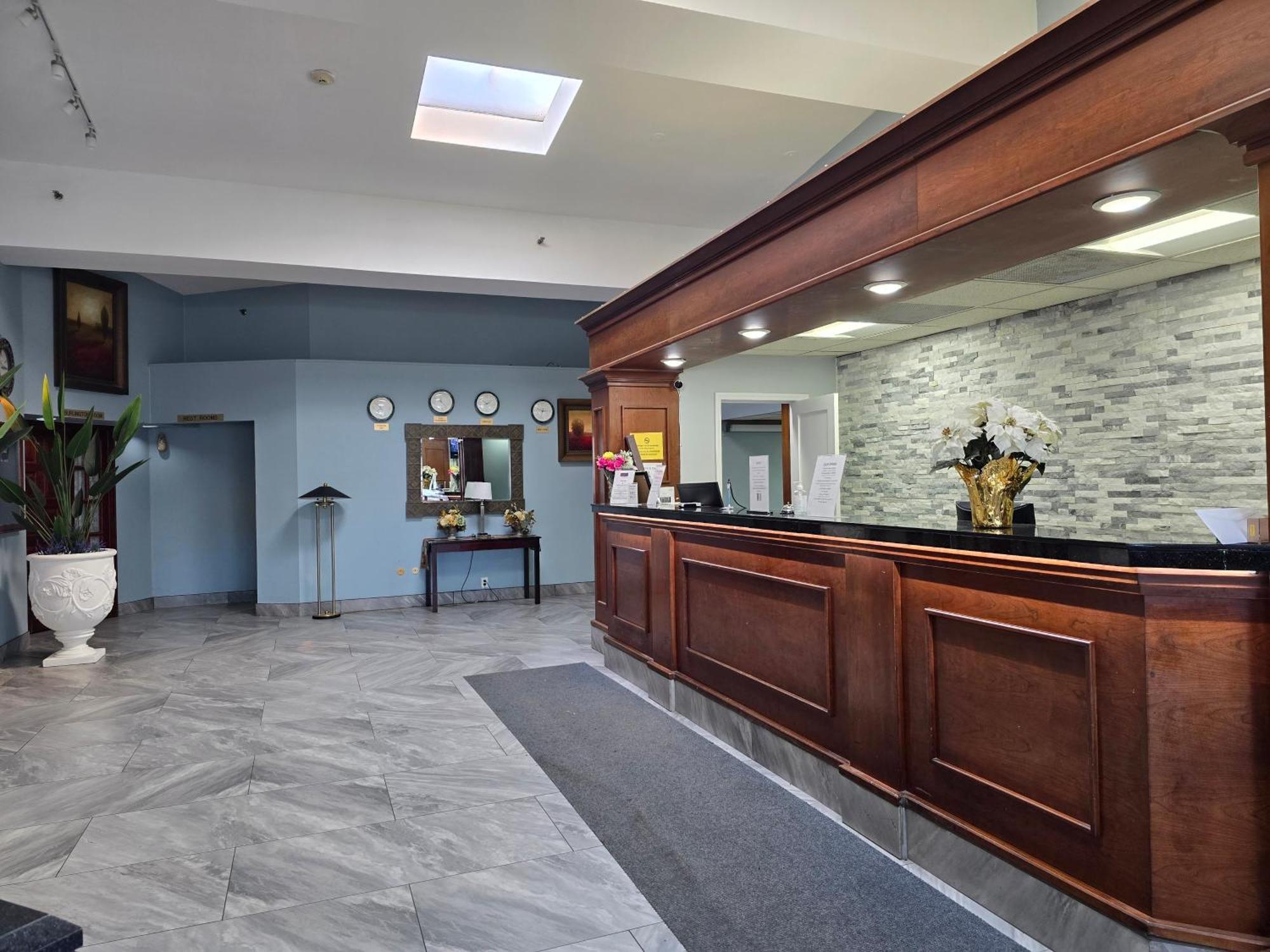 Town Inn Bordentown Bagian luar foto